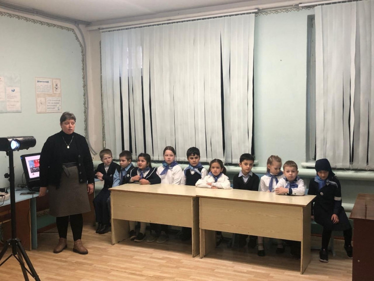 Виртуальная экскурсия на Мамаев Курган «Здесь на главной высоте России».